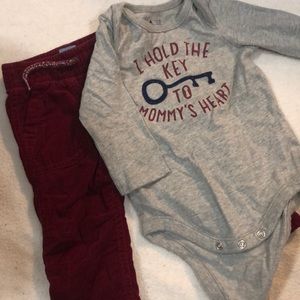 Baby gap long sleeve onesie and velvet pants